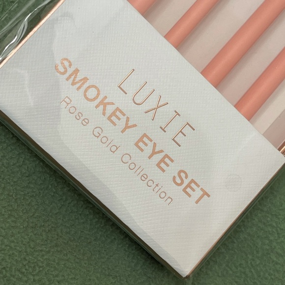 LUXIE SMOKEY EYE BRUSH SET - Picture 2 of 5